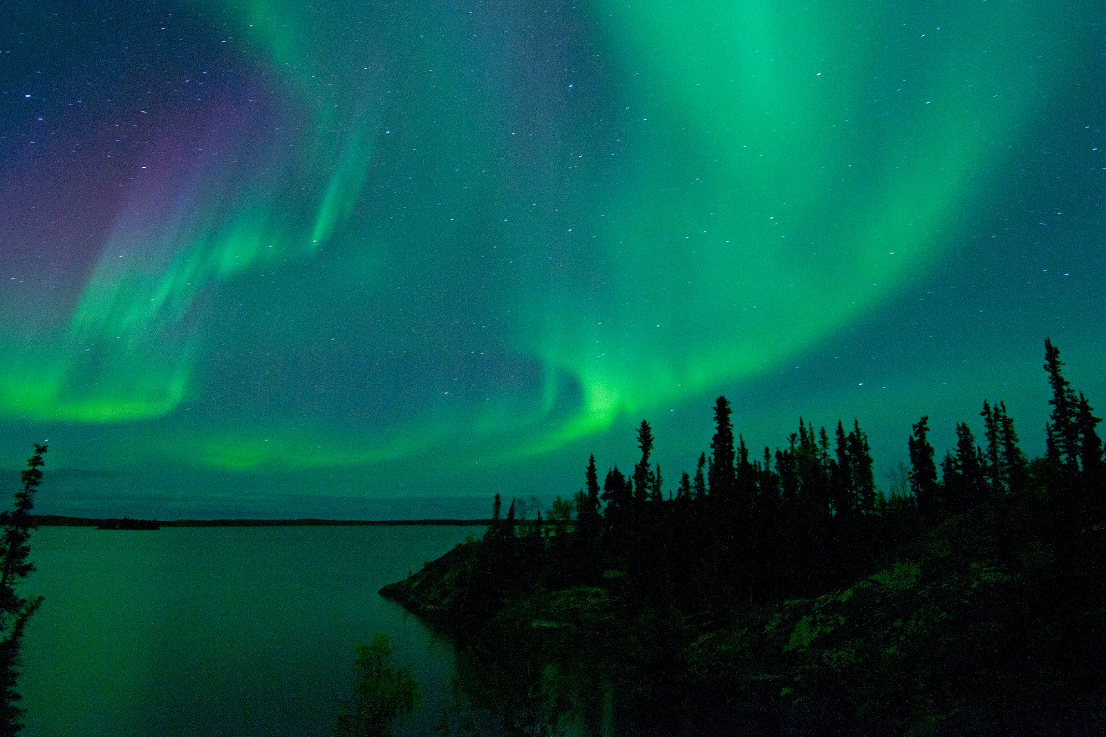 Best places to see Northern lights in Canada Traveladvo
