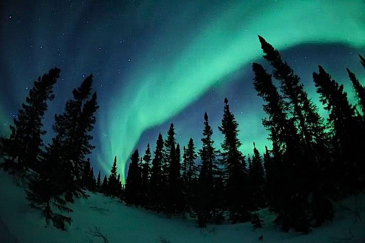 Best places to see Northern lights in Canada