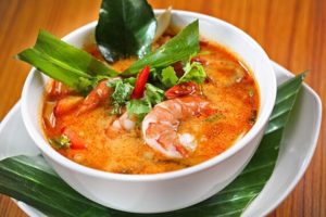 Tom Yum Goong (Spicy Shrimp Soup)