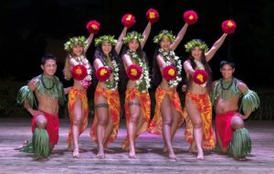 Join with a Polynesian Dance show