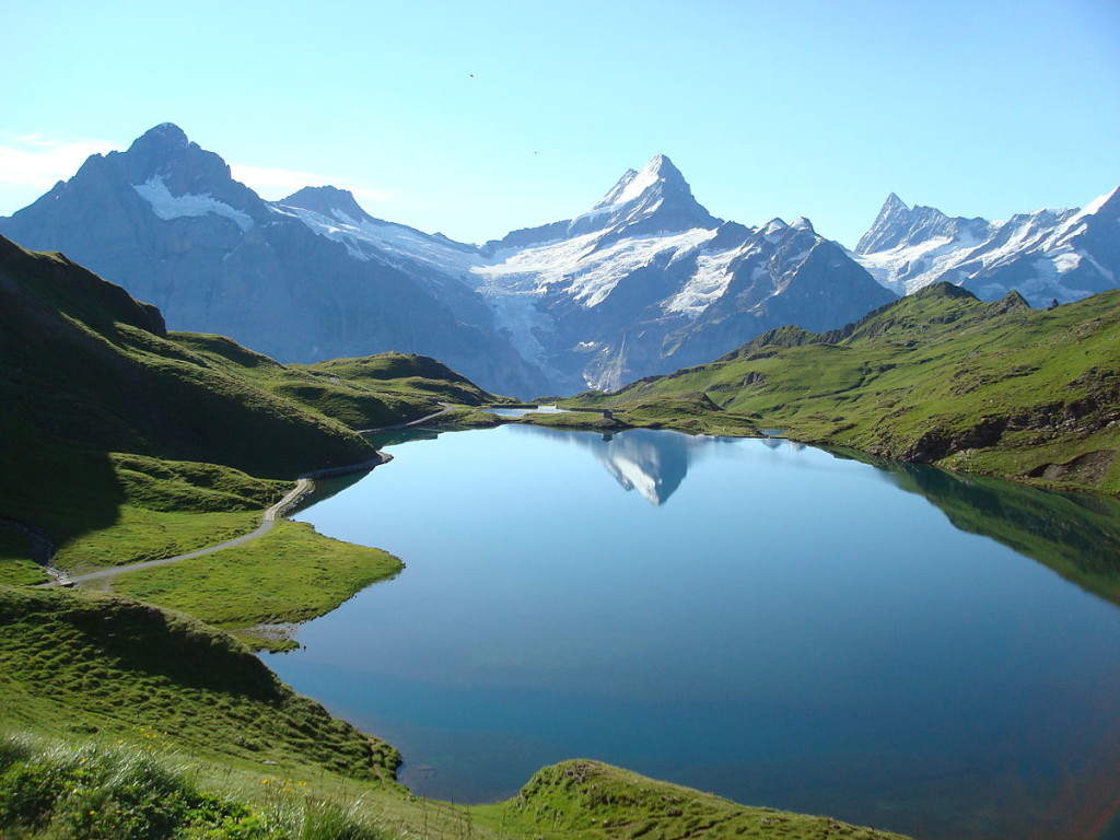 Grindelwald Infinity Pool in Interlaken 