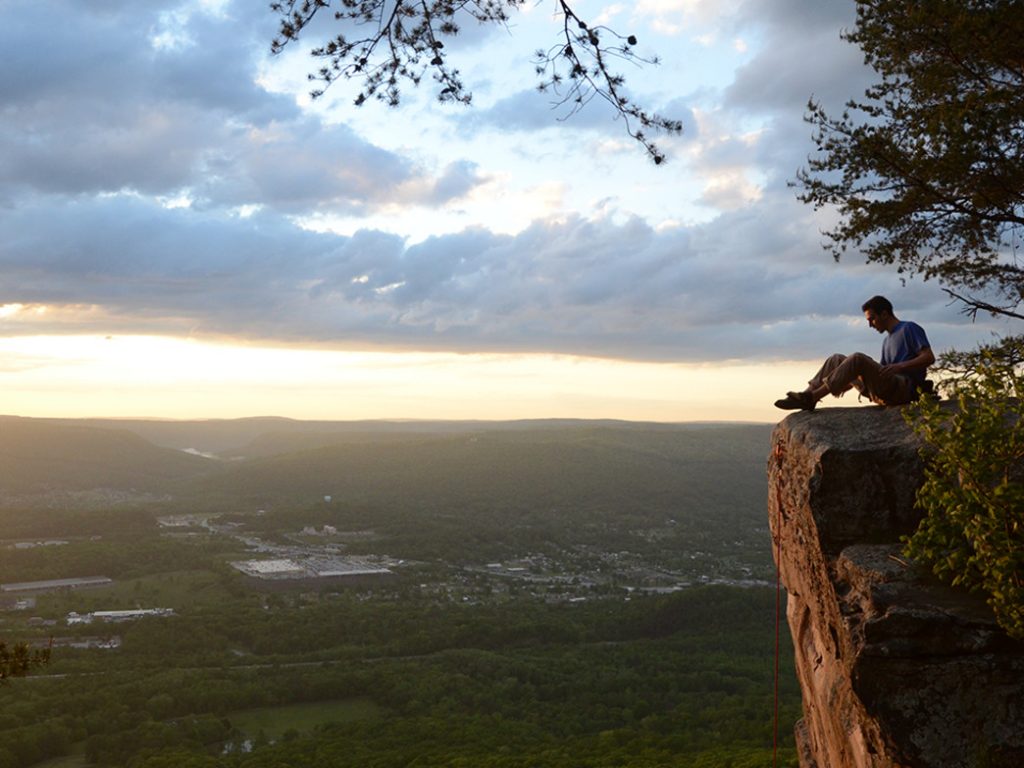 Best things to do in Chattanooga Hike Sunset Rock with Kids