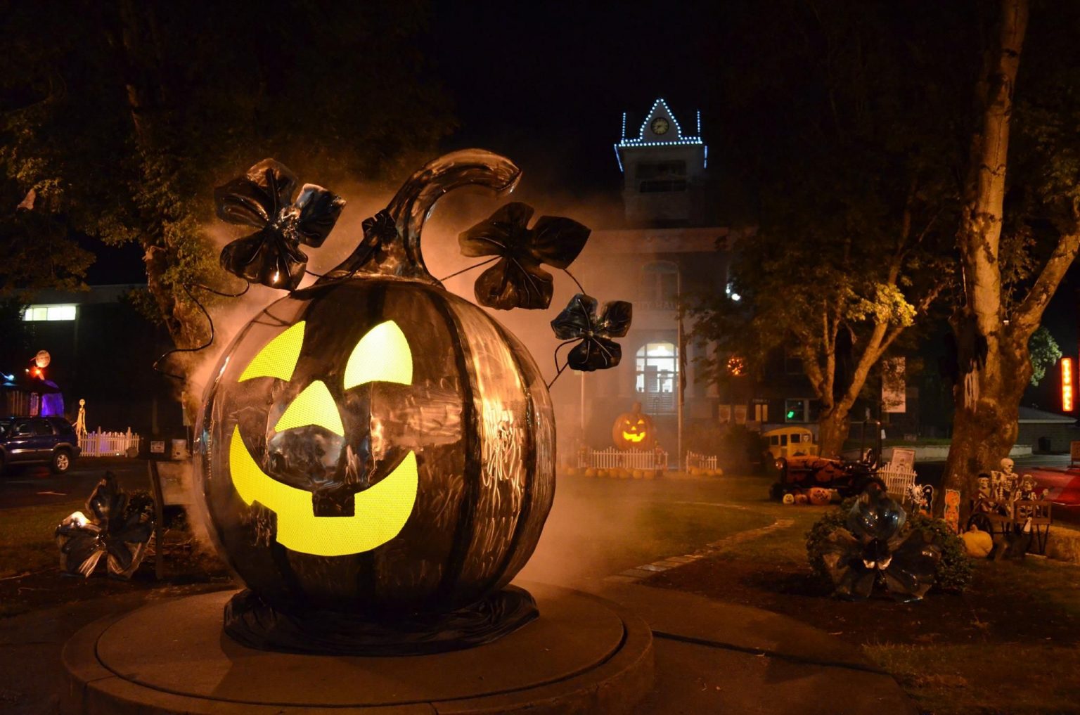 Halloween Events 2024 La Adelle Kalina