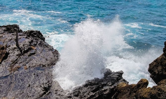Things to Do in Honolulu Halona Blowhole