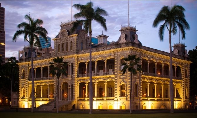 Things to Do in Honolulu Iolani Palace