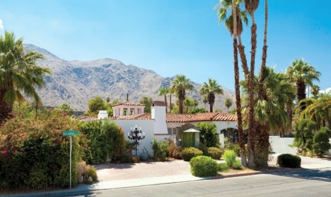 Celebrity Home Bus Tours Palm Springs