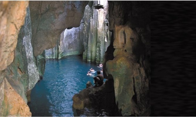 Sawa-i-Lau Caves, Yasawa Islands