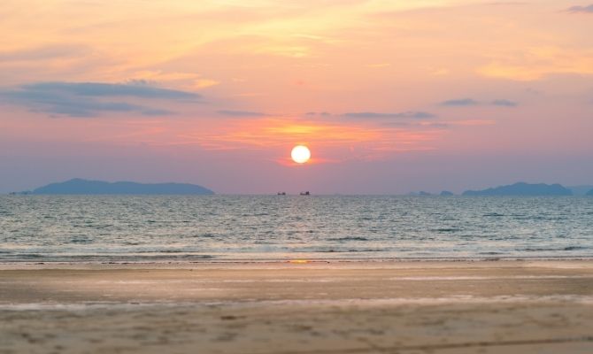 Ao Yai Beach, Koh Phayam 