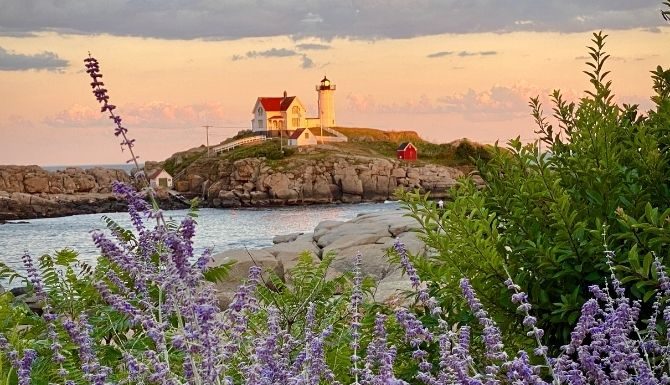 Best and Historic Maine Lighthouses