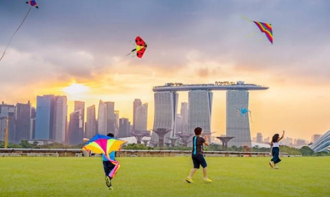 Kite Flying in Marina Barrage