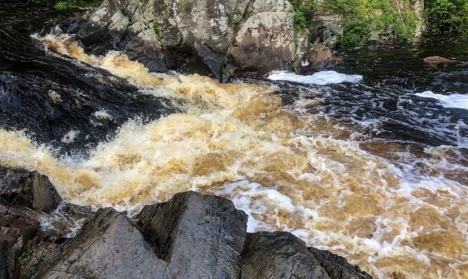 Eighteen Foot Falls, Dunbar WI