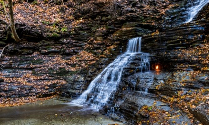 Waterfalls in New York Eternal Flame Falls, Orchard Park