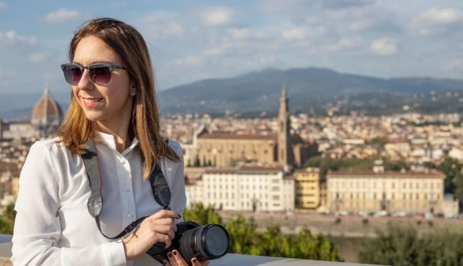 Remove People from Your Travel Photos