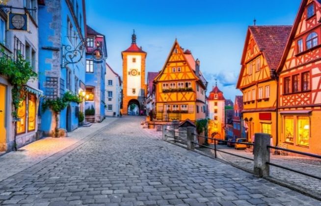 top-7-countries-to-live-work-in-europe-traveladvo