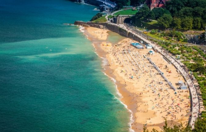 Beaches in Spain La Concha Beach, Donostia-San Sebastian