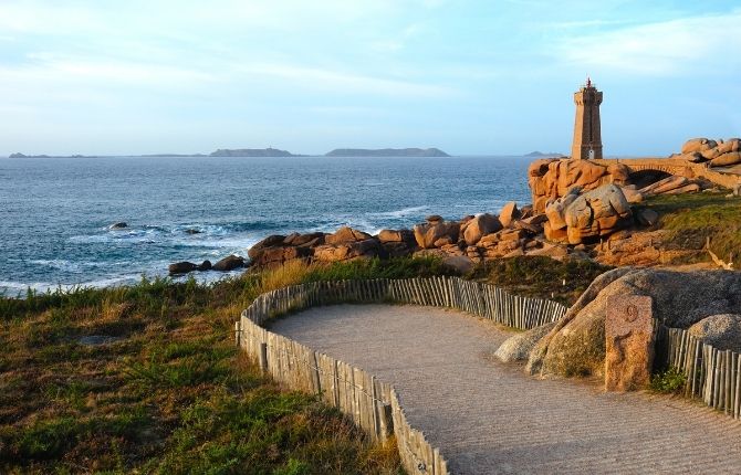 Cote de Granit Rose, Brittany