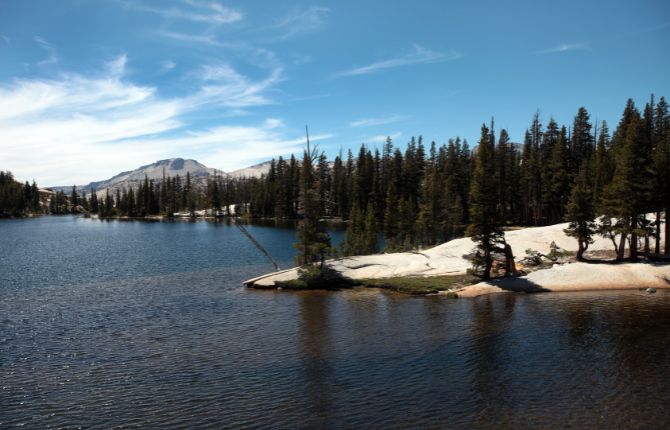 Cathedral Lakes Hike