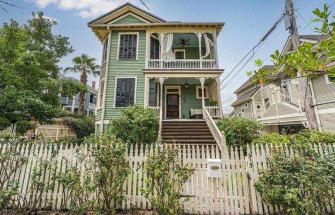 Things to Do in Galveston East End Historic District